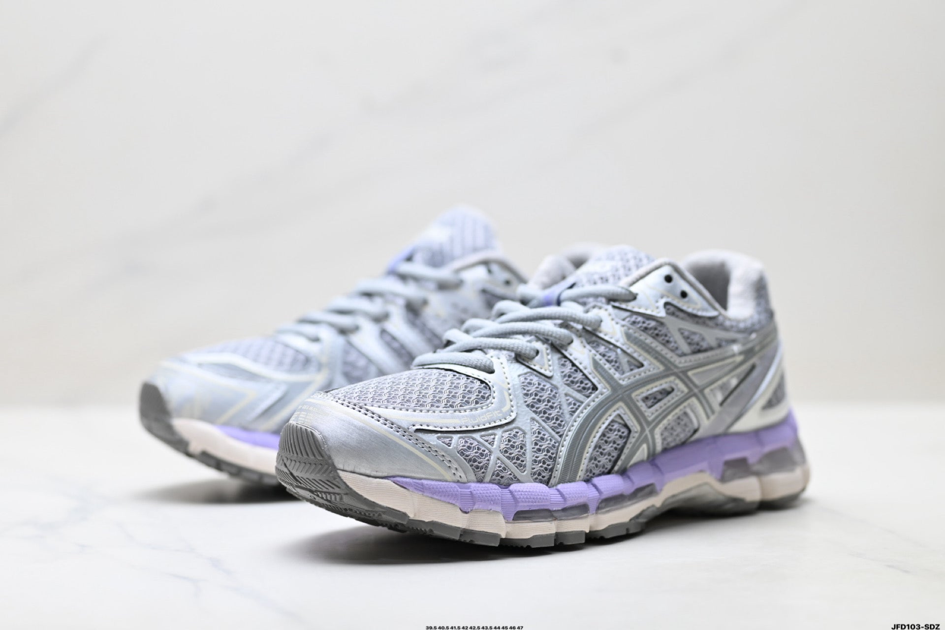 ASICS GEL-Kayano 20 Running Shoes