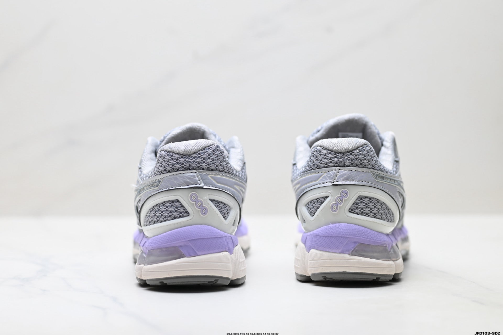 ASICS GEL-Kayano 20 Running Shoes