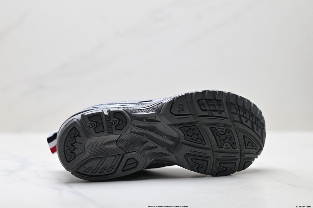 ASICS GEL-Kayano 14 Performance Running Shoes