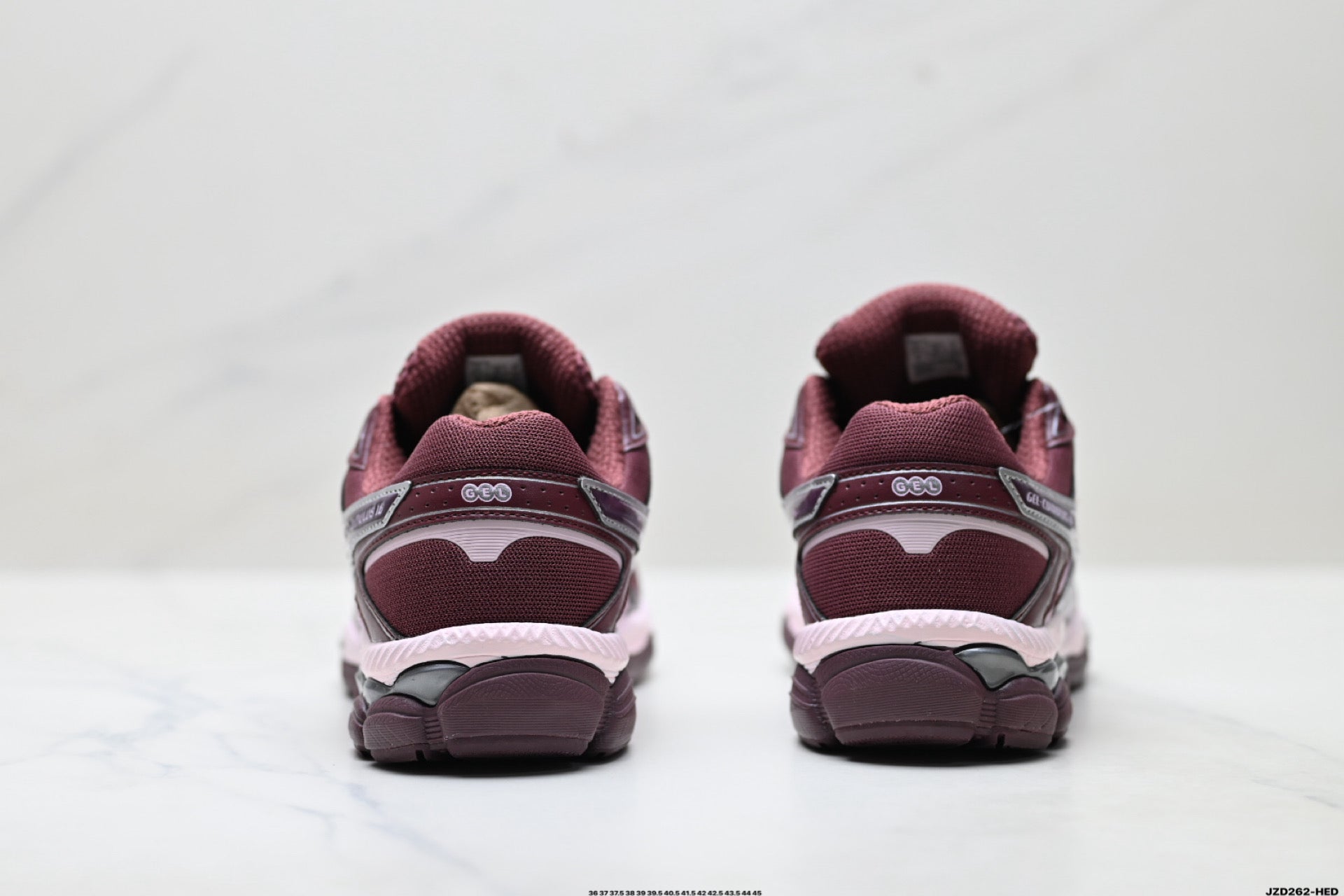 ASICS GEL-Cumulus 16 Running Shoes