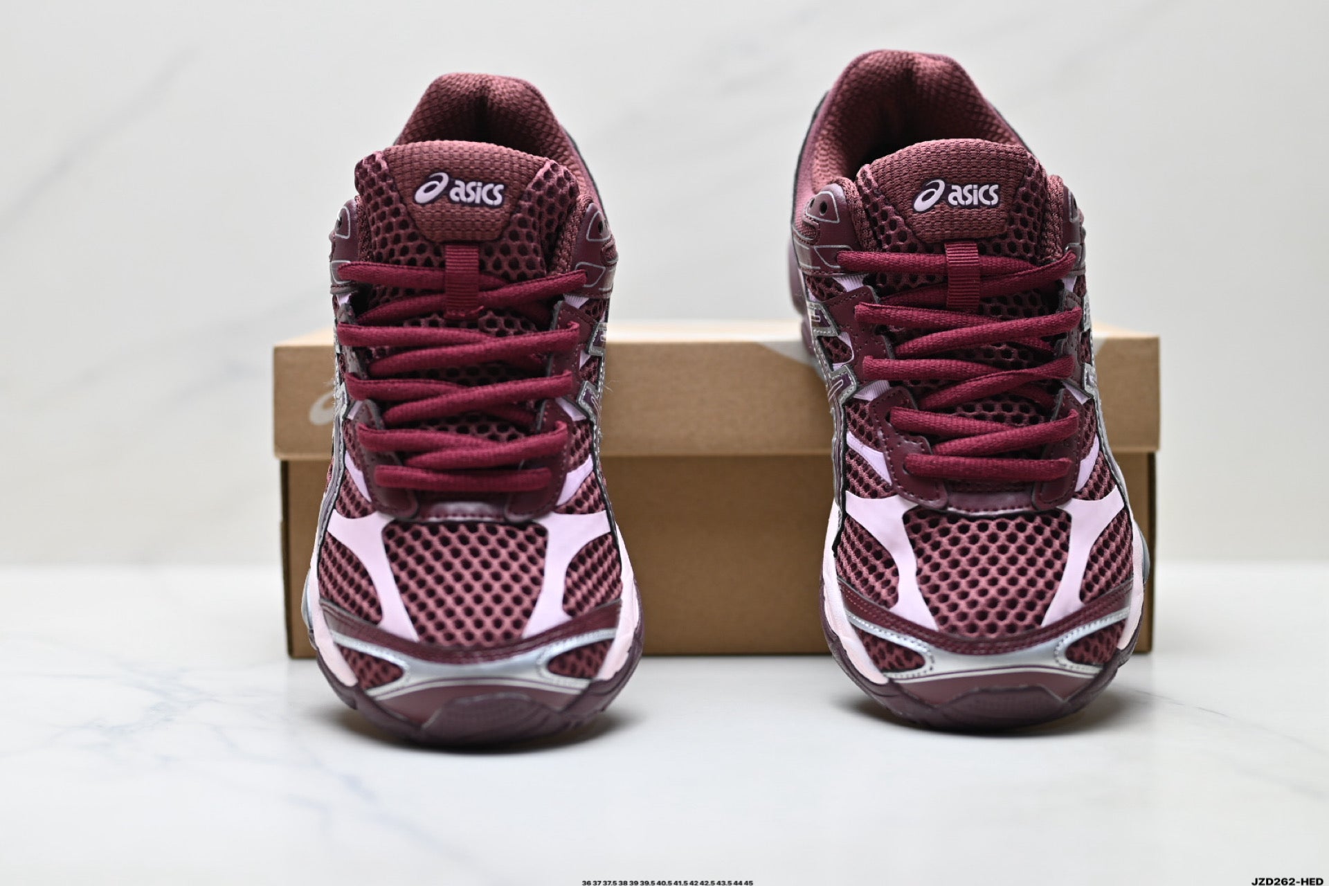 ASICS GEL-Cumulus 16 Running Shoes