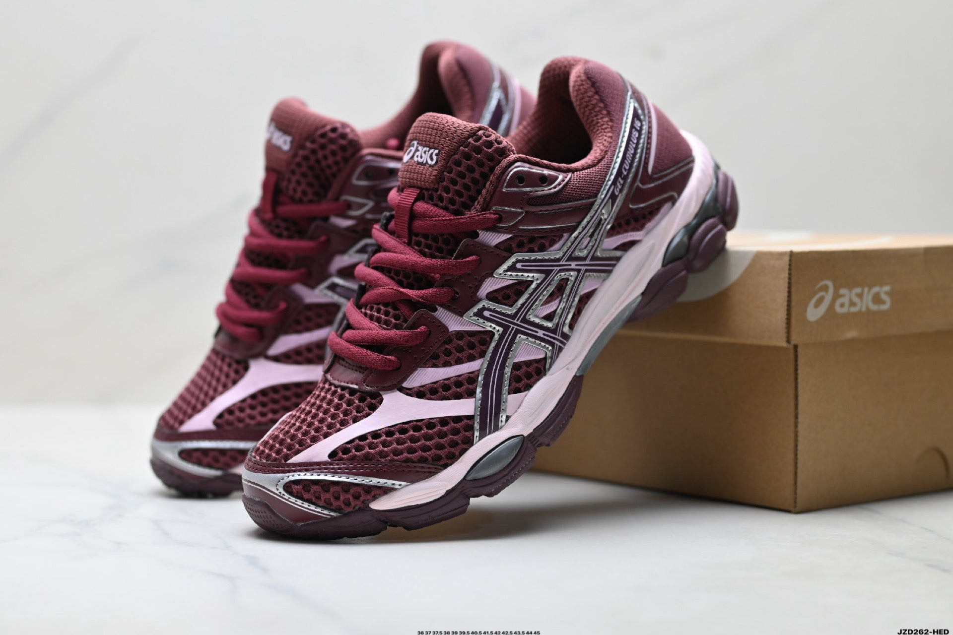 ASICS GEL-Cumulus 16 Running Shoes