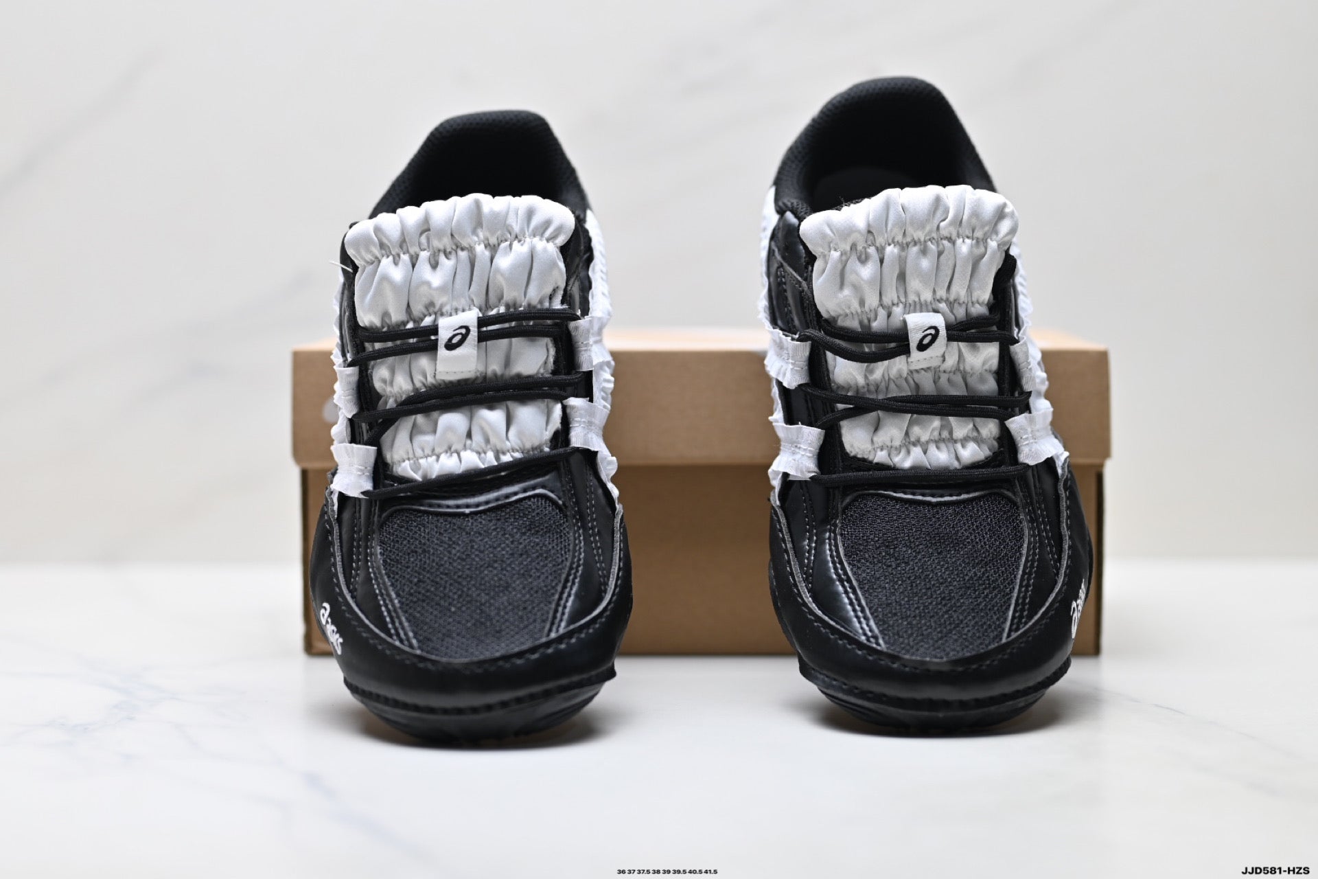 ASICS Hypersync Retro Lifestyle Sneakers