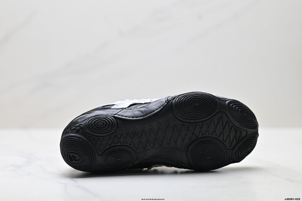 ASICS Hypersync Retro Lifestyle Sneakers