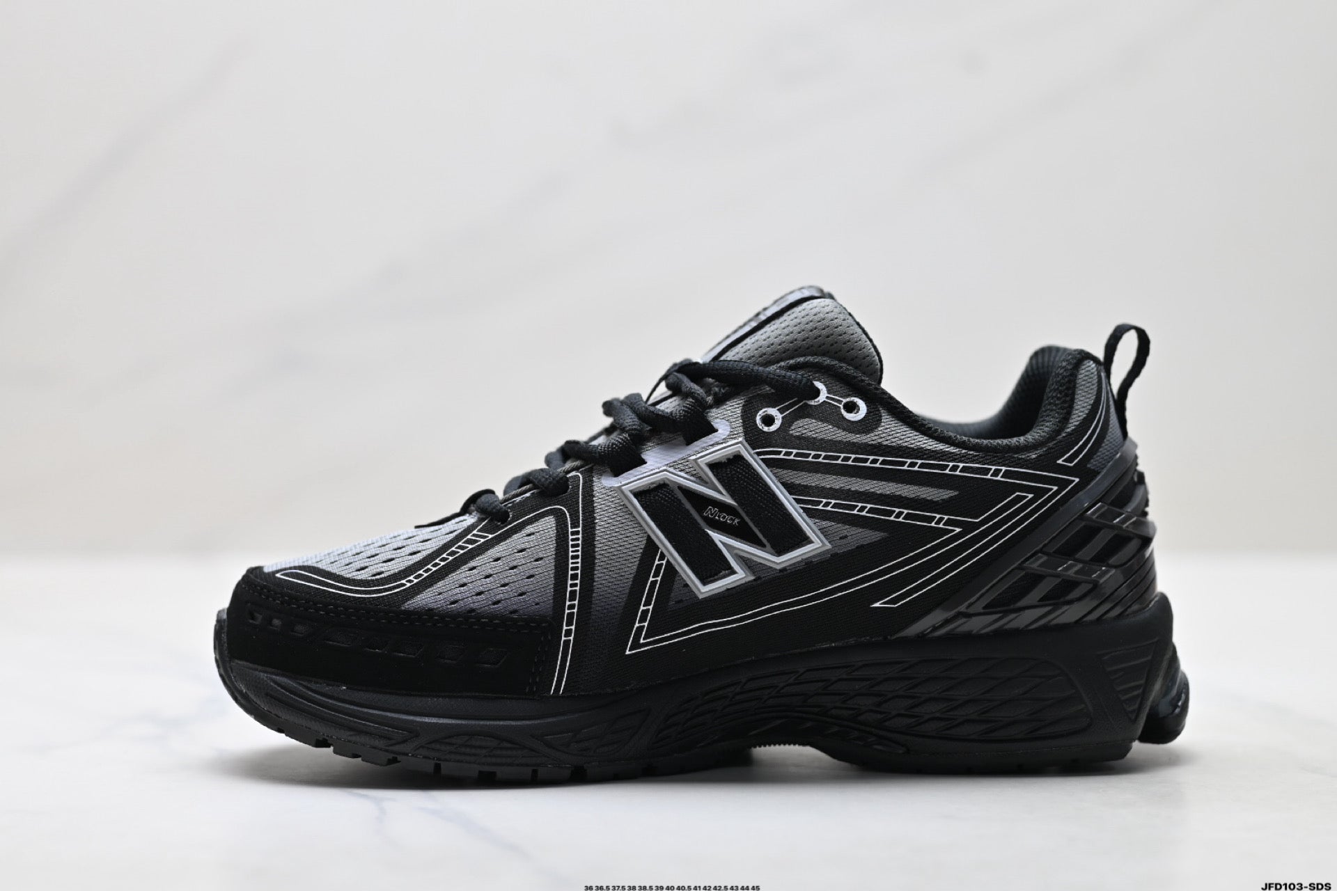 New Balance 983 Retro Lifestyle Sneakers