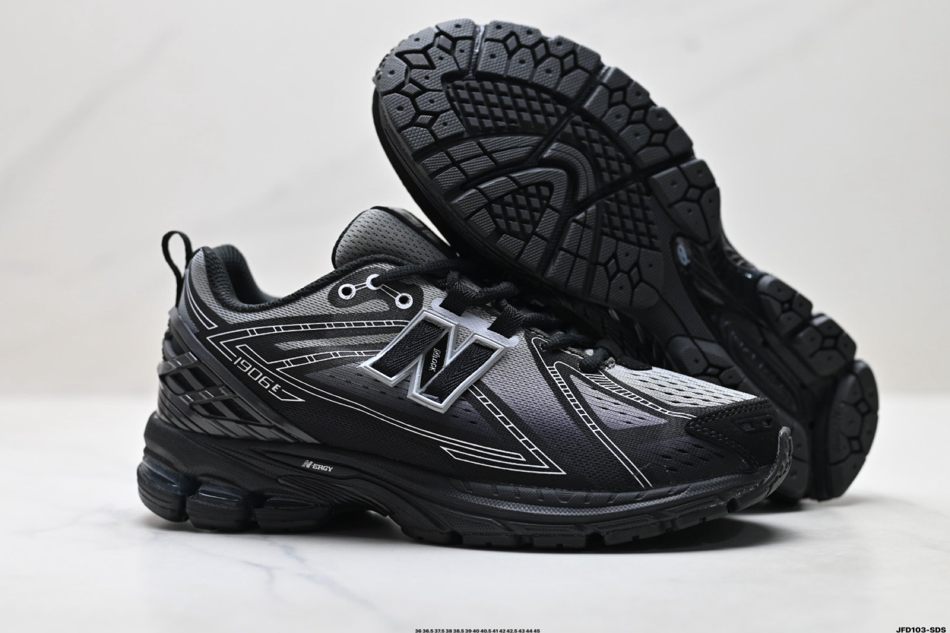 New Balance 983 Retro Lifestyle Sneakers