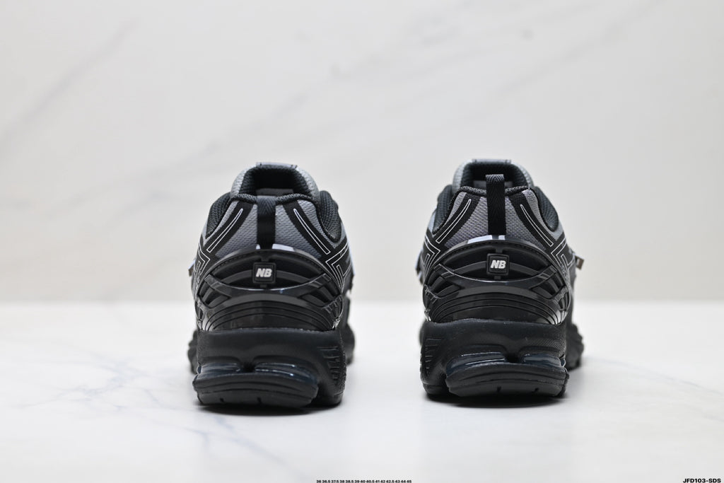 New Balance 983 Retro Lifestyle Sneakers