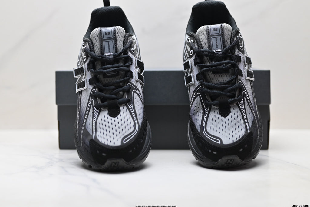 New Balance 1906 Retro Lifestyle Sneakers