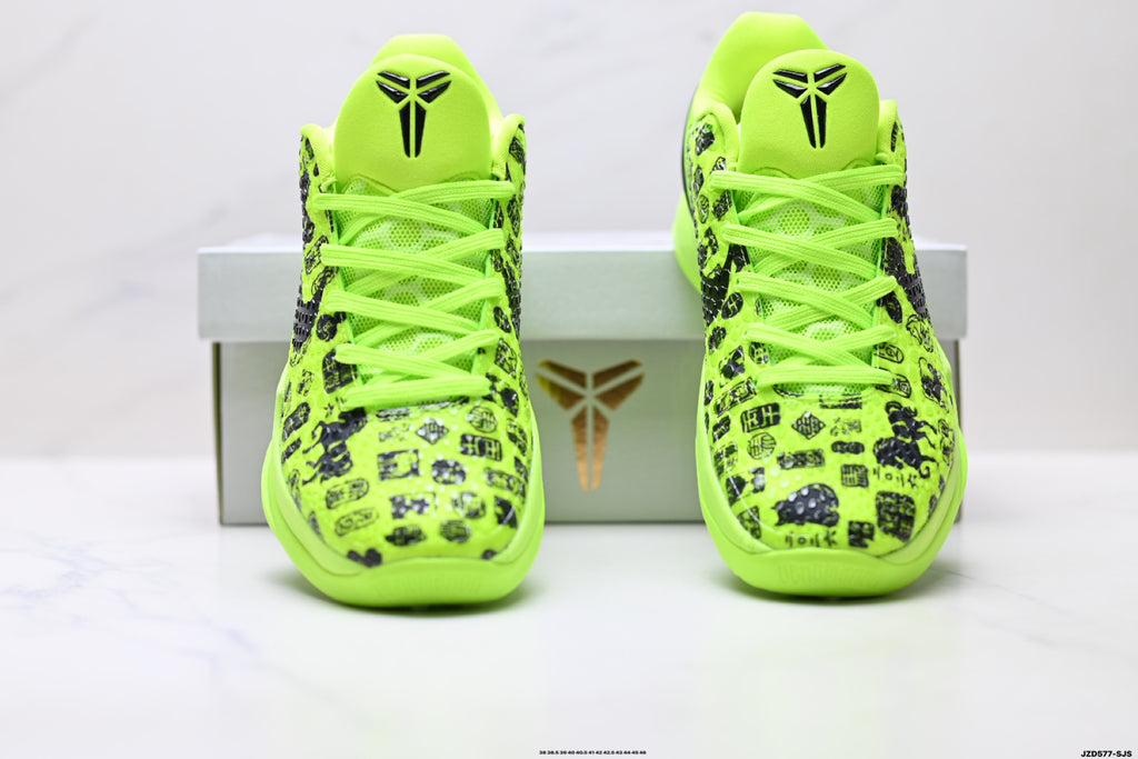 Nike Zoom Kobe VIII Low Retro Basketball Sneaker（副本）