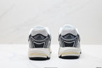 Adidas K81801550 Unisex Running Shoes #12 - White/Black - image 8