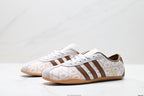 Adidas K81801450 Unisex Casual Sneakers #4 - White/Pink - image 10
