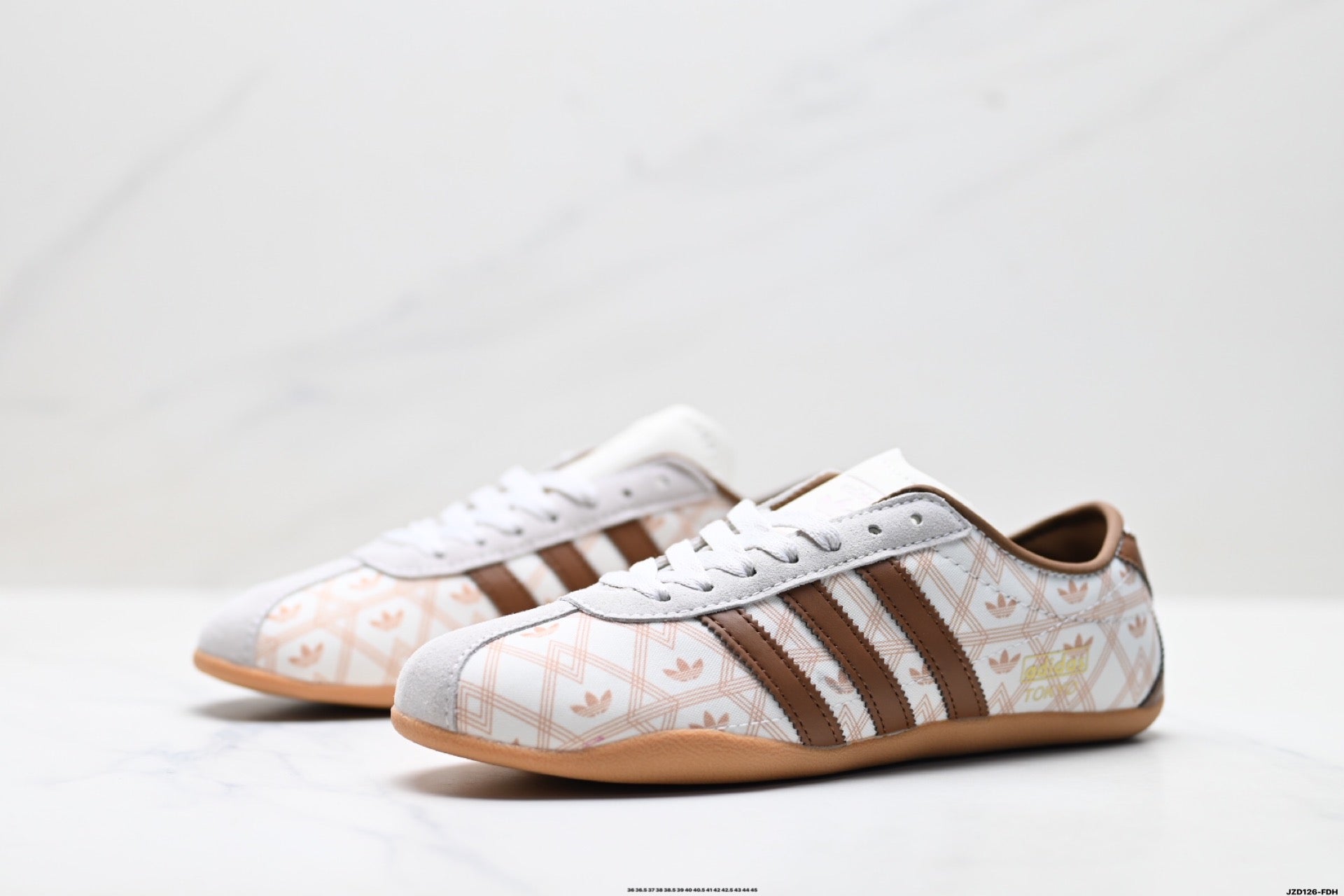 Adidas K81801450 Unisex Casual Sneakers #4 - White/Pink - image 10