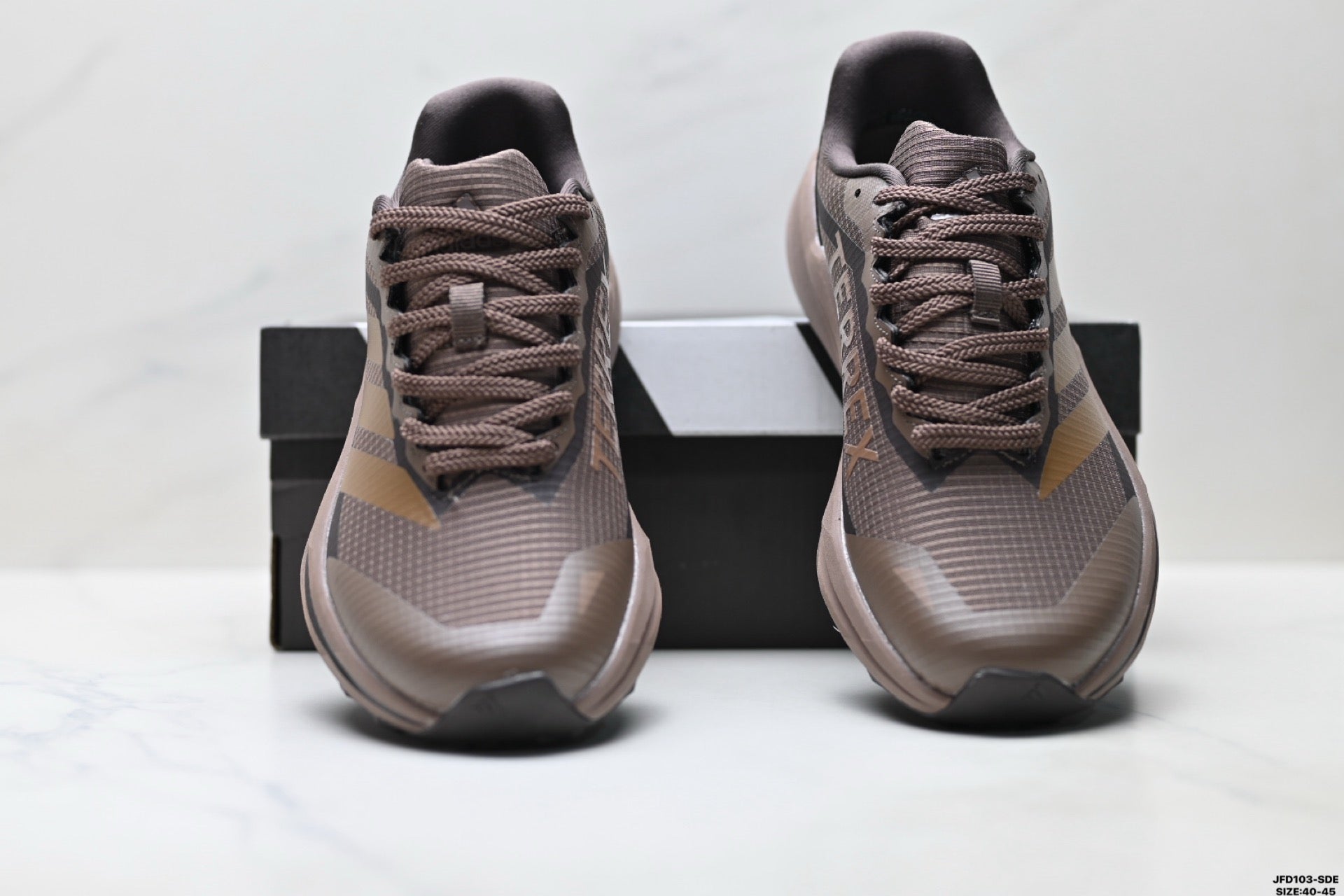 Adidas K81801650 Men's Running Shoes - Brown - image 2