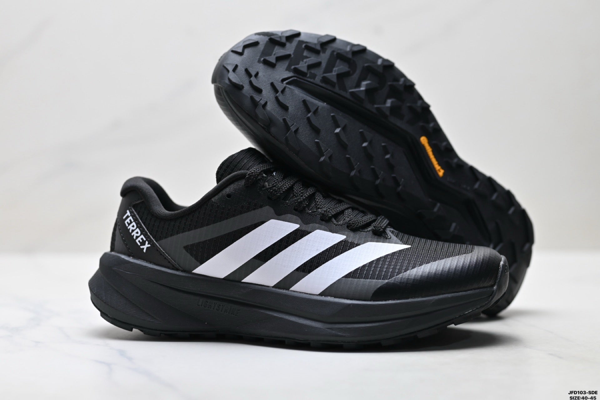 Adidas K81801650 Men's Running Shoes - Black/White - image 14