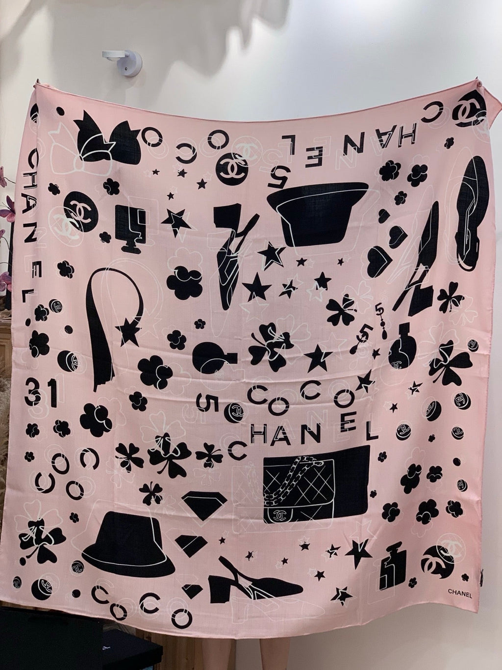 Chanel Style Coco Camellia Velvet Scarf - Pink - Detail Image 8