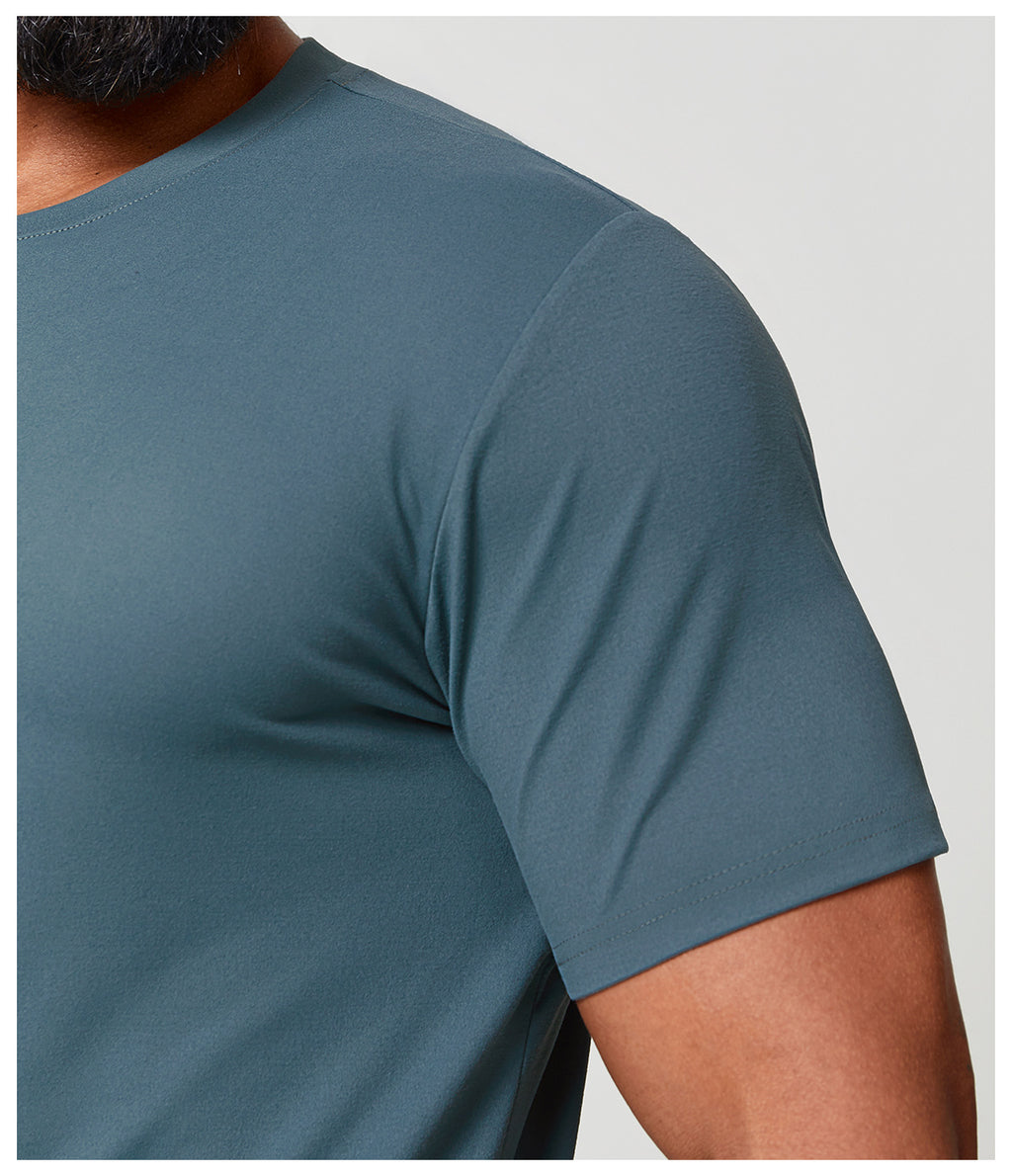 Men's Short-Sleeve Athletic T-Shirt for Training & Everyday Wear