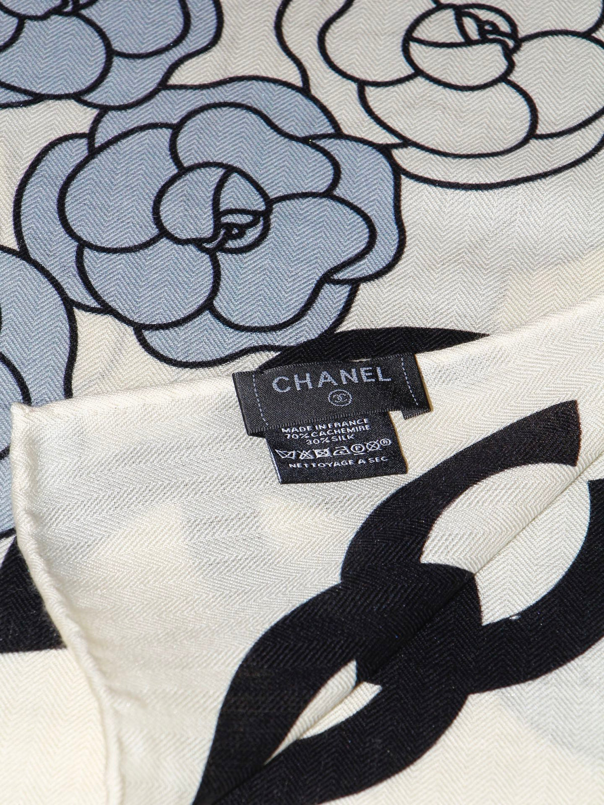 Chanel Style Camellia Velvet Shawl - Light Blue - Detail Image 4
