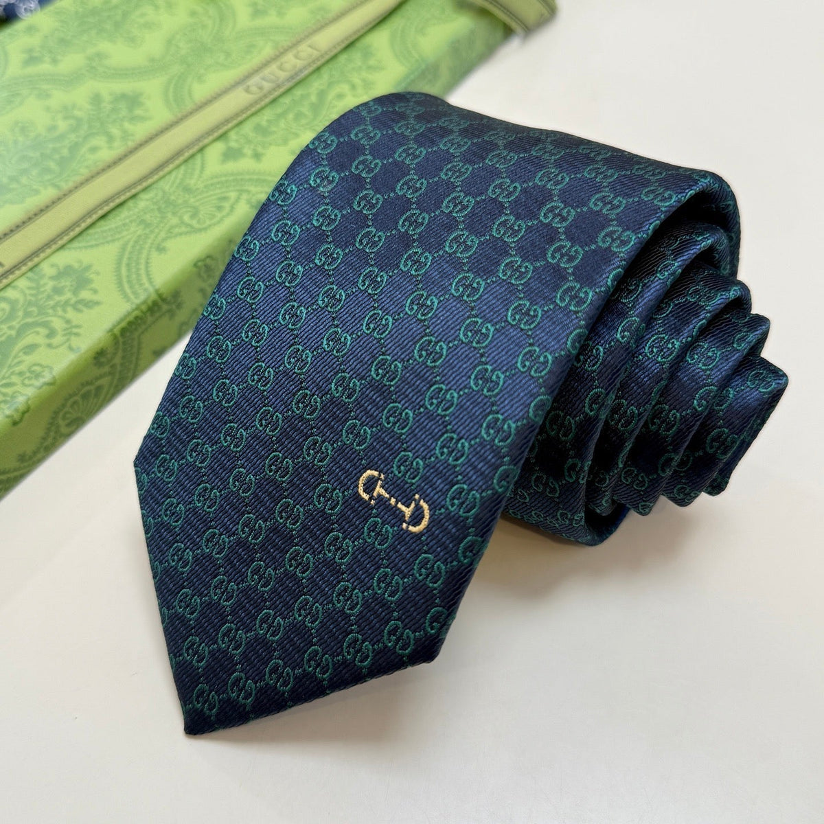 Gucci Style Men's Tonal GG Jacquard Silk Tie - Detail Image 4