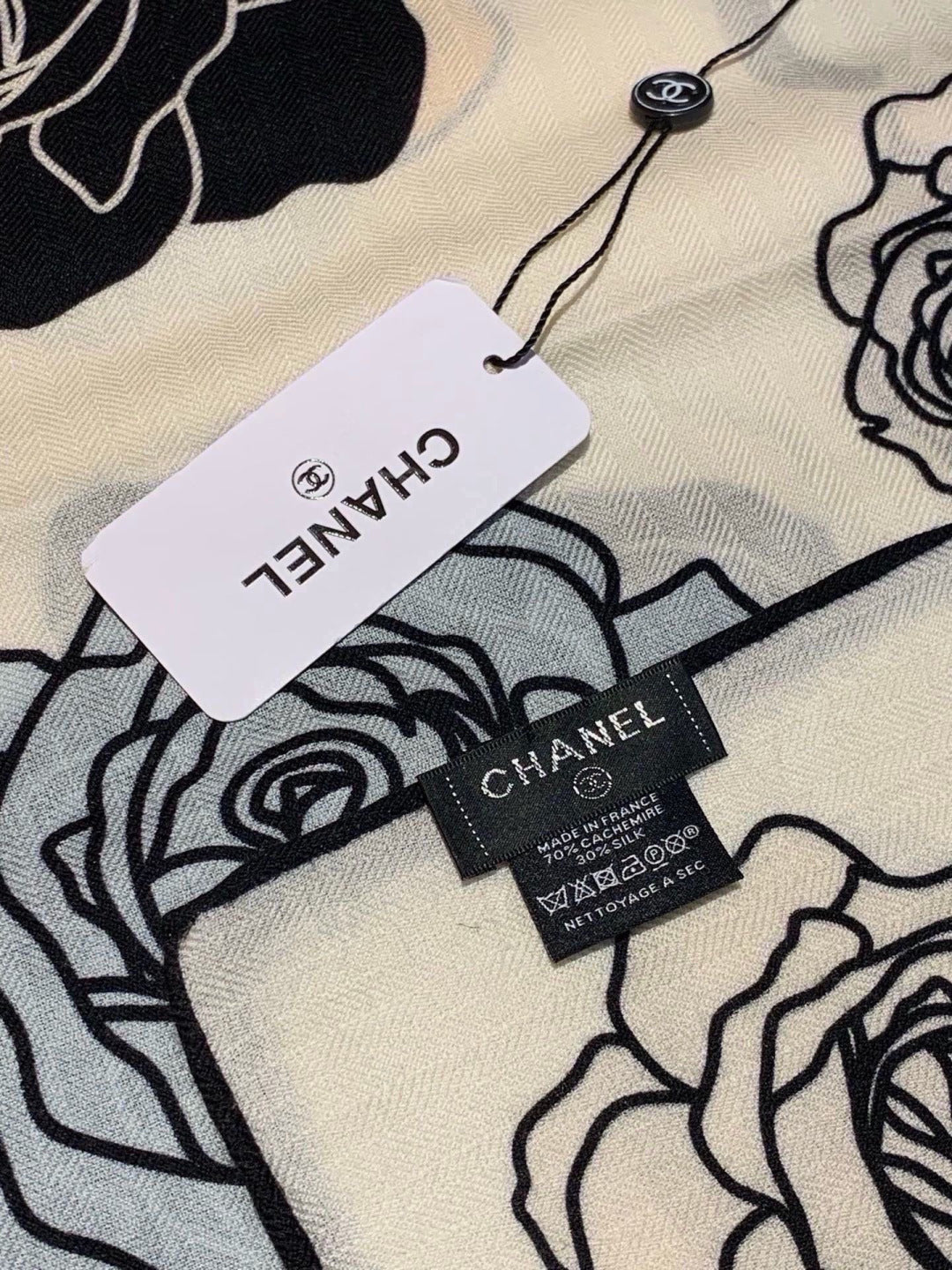 Chanel Style Camellia Velvet Shawl - Ivory - Detail Image 5