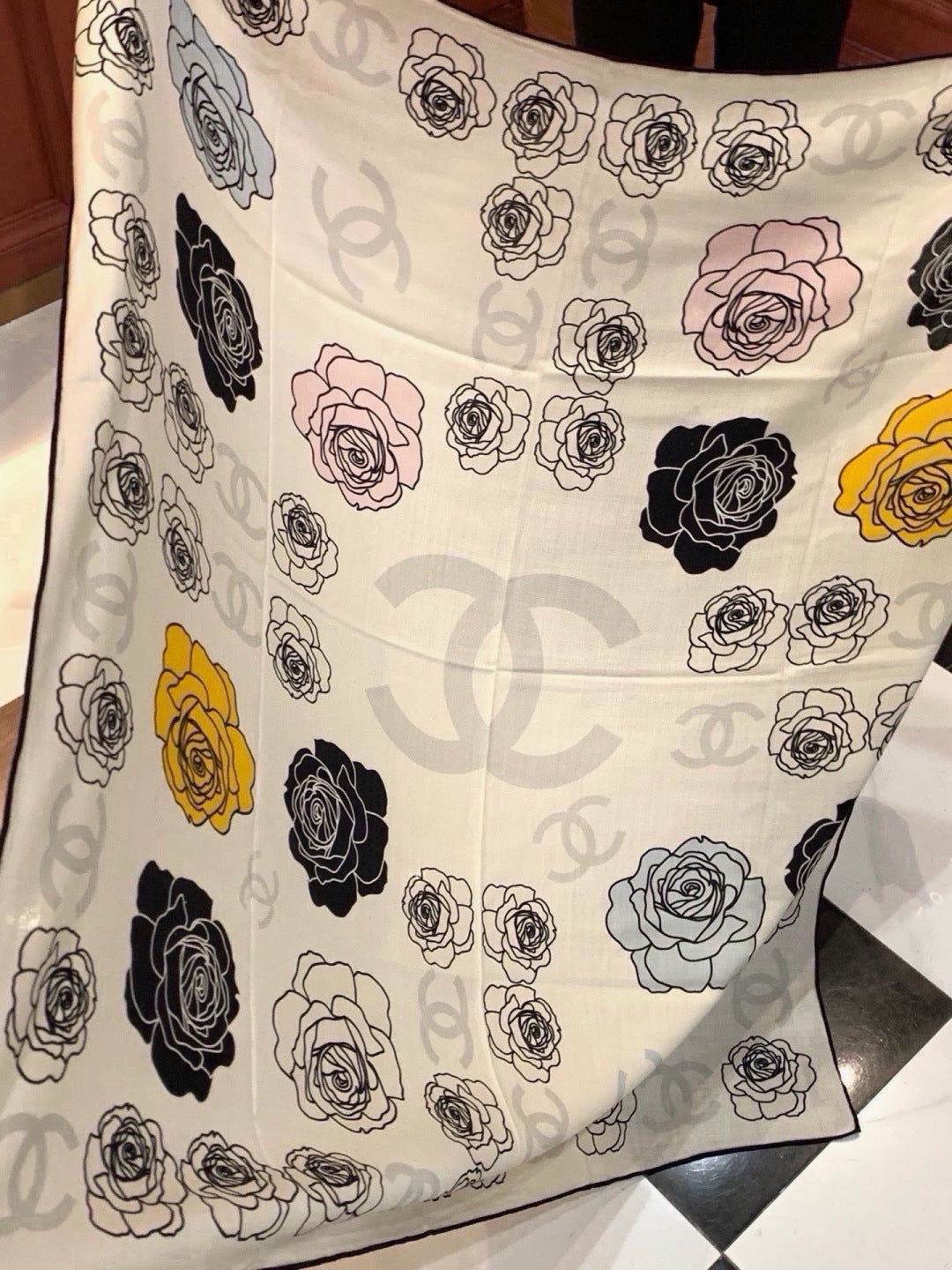 Chanel Style Camellia Velvet Shawl - Ivory - Detail Image 7