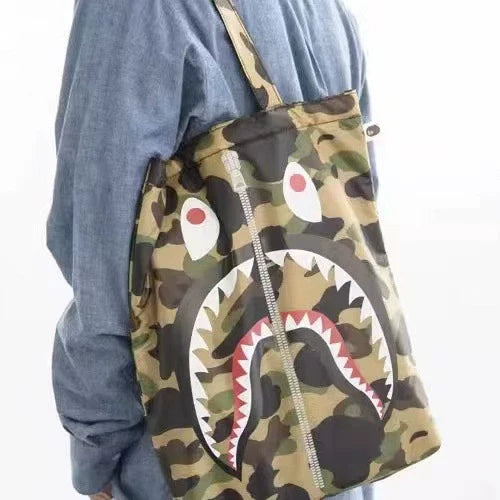 BAPE Camo Graphic Tote Bag - Detail View 2