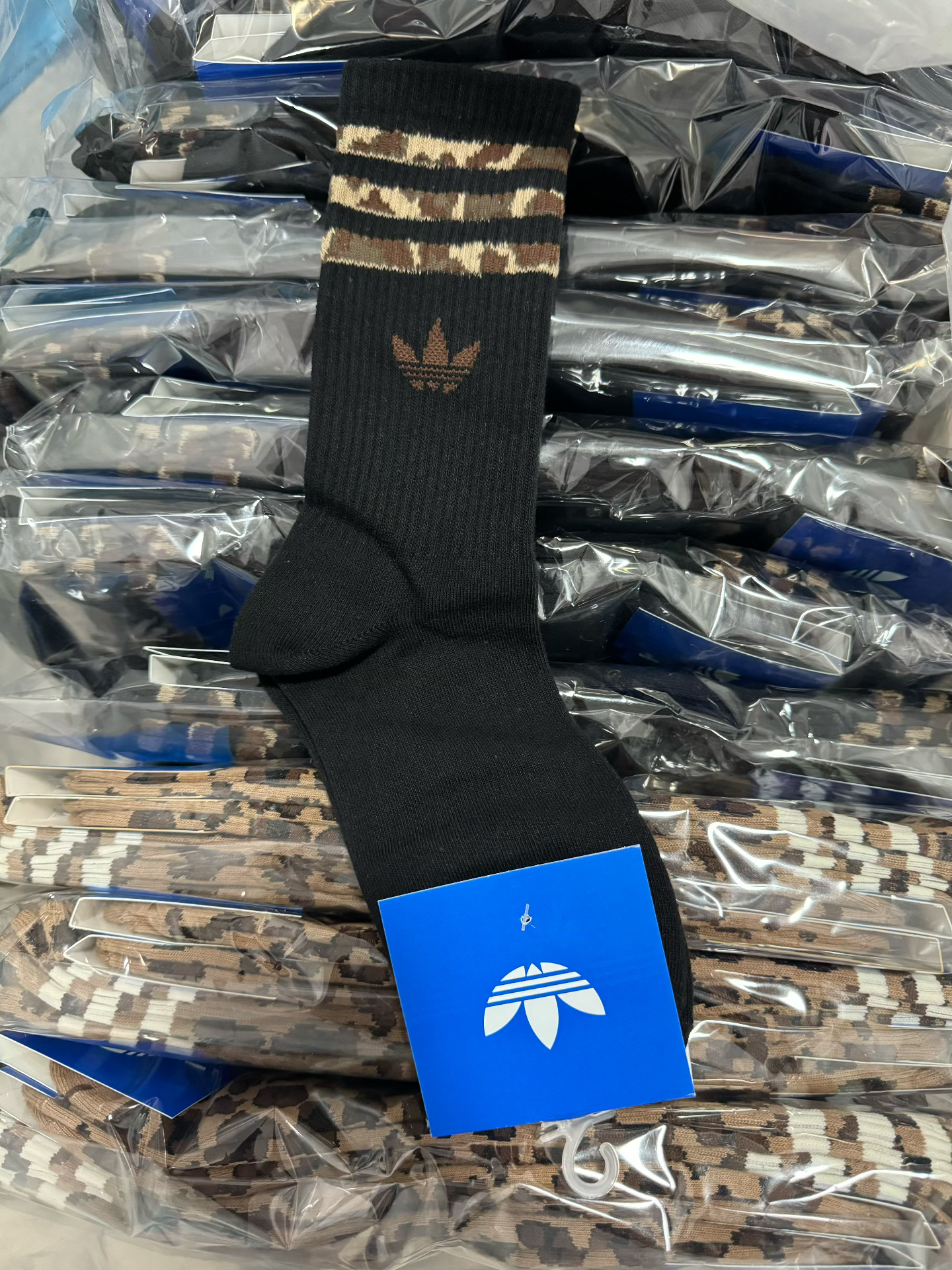 Women's Mid-Cut Socks