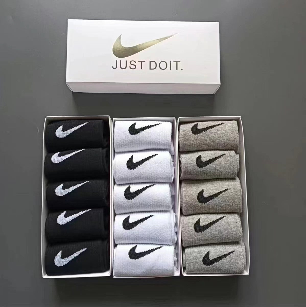 Nike Mid-Cut Socks – 5 Pairs