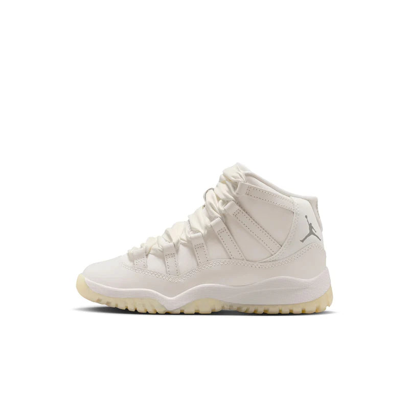 Nike Air Jordan 11 Retro (PS) Pearl – Jade Moment