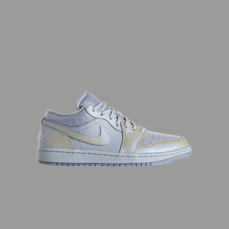 Air Jordan 1 Low SE Womens Lifestyle Shoe - Ghost/Sail/Pure Platinum