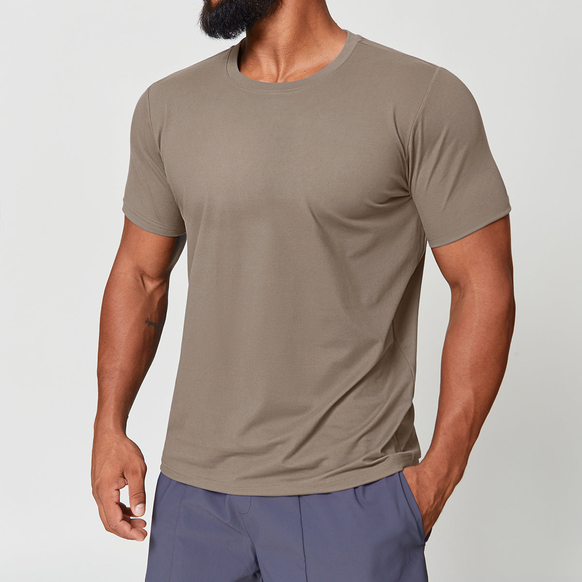 Men's Short-Sleeve Athletic T-Shirt for Training & Everyday Wear