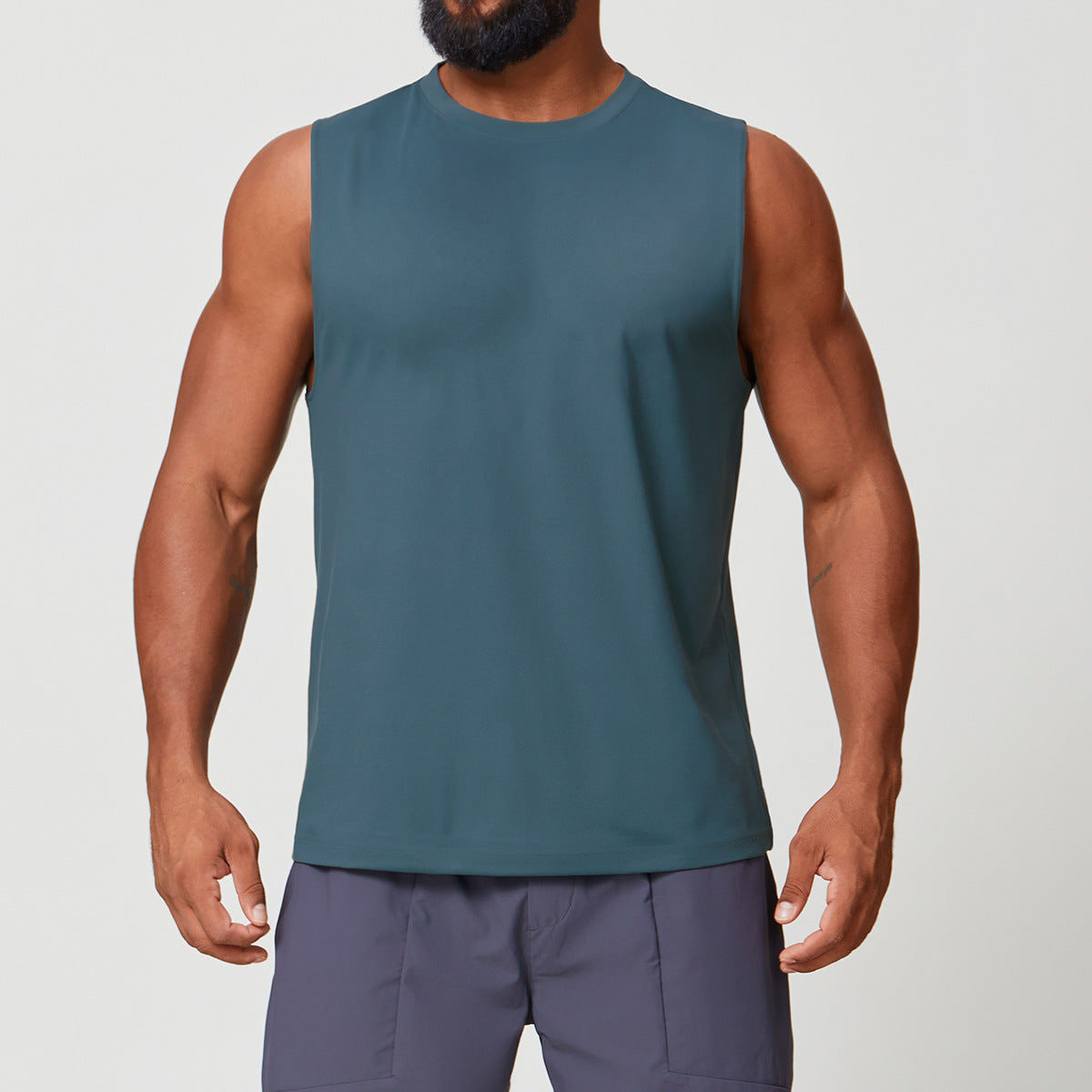 Men's Sleeveless Athletic Tank Top for Yoga & Training