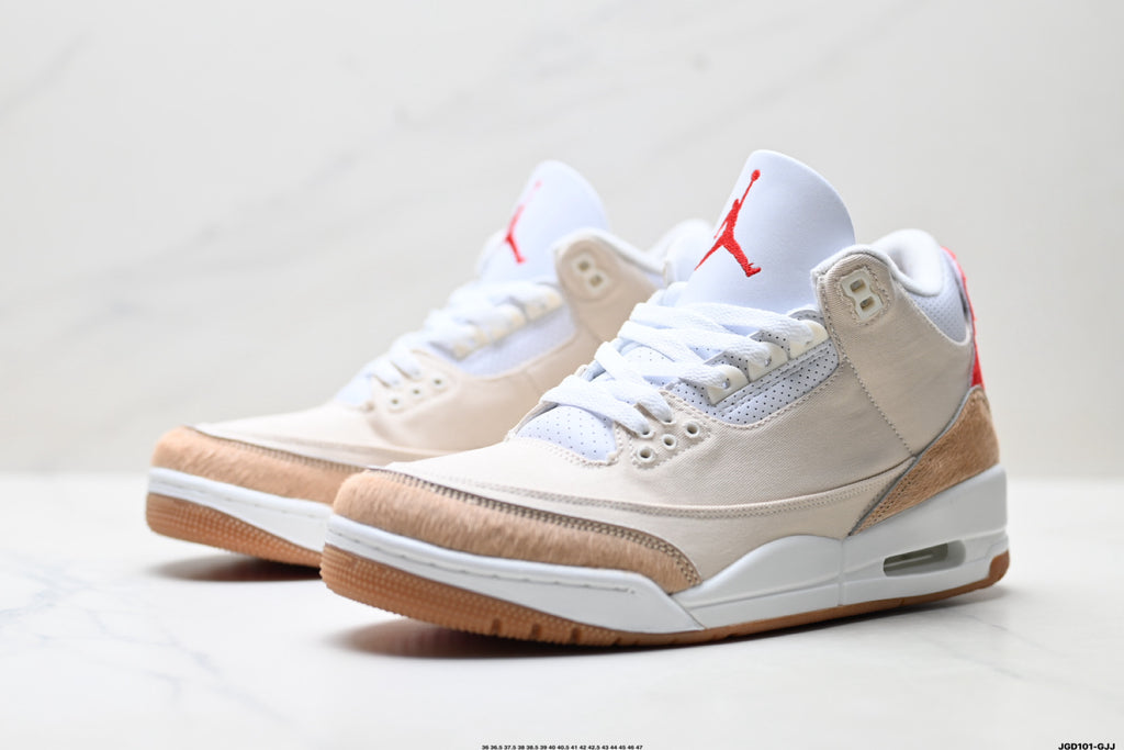 Air Jordan 3 Retro White Tan Gum sneakers detail view 4