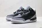 Air Jordan 3 Retro Black Green Cement sneakers detail view 4