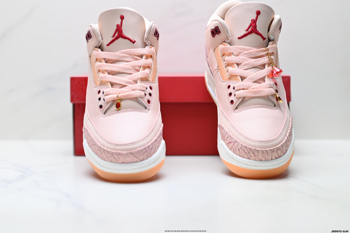 Air Jordan 3 Retro Pink White Gum sneakers detail view 7