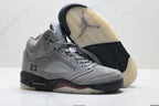Air Jordan 5 Retro Wolf Grey Black Sneakers detail view 5