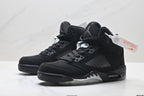 Air Jordan 5 Retro Black Metallic Silver Sneakers detail view 4