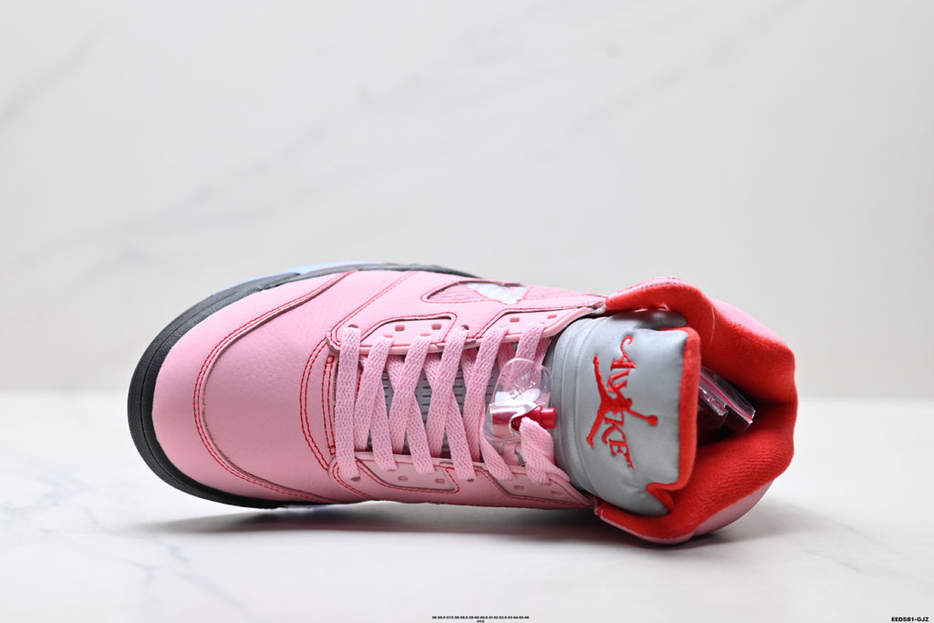 Air Jordan 5 Retro Pink Black Ice Blue Sneakers detail view 2
