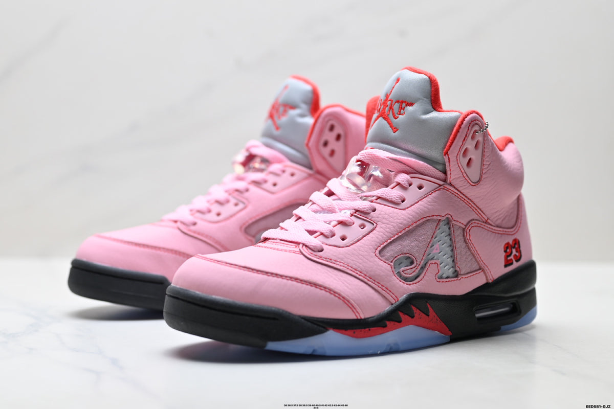 Air Jordan 5 Retro Pink Black Ice Blue Sneakers detail view 4