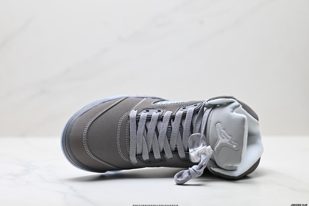 Air Jordan 5 Retro Cool Grey Silver Sneakers detail view 2