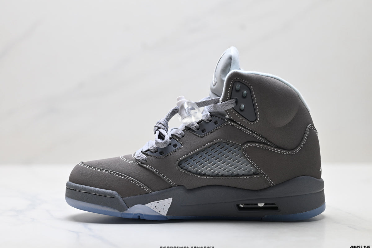 Air Jordan 5 Retro Cool Grey Silver Sneakers detail view 3