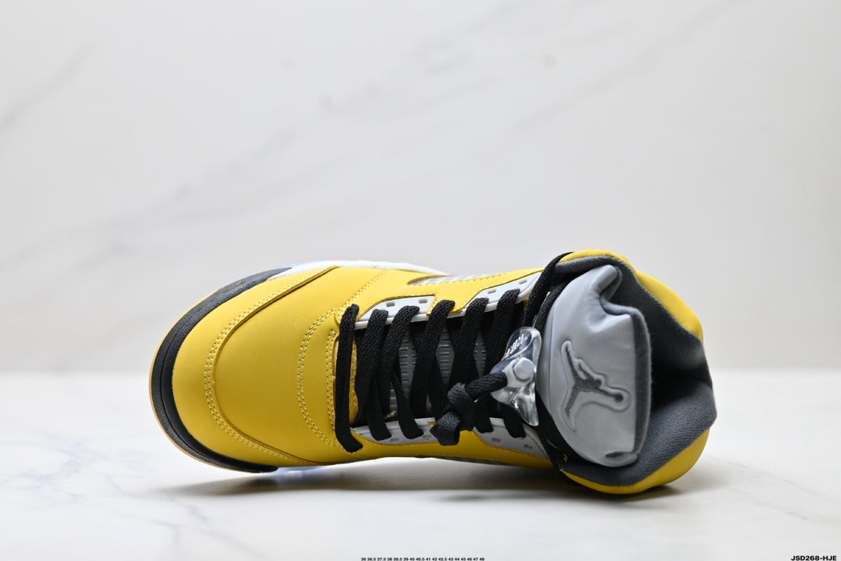 Air Jordan 5 Retro University Gold Black Sneakers detail view 2