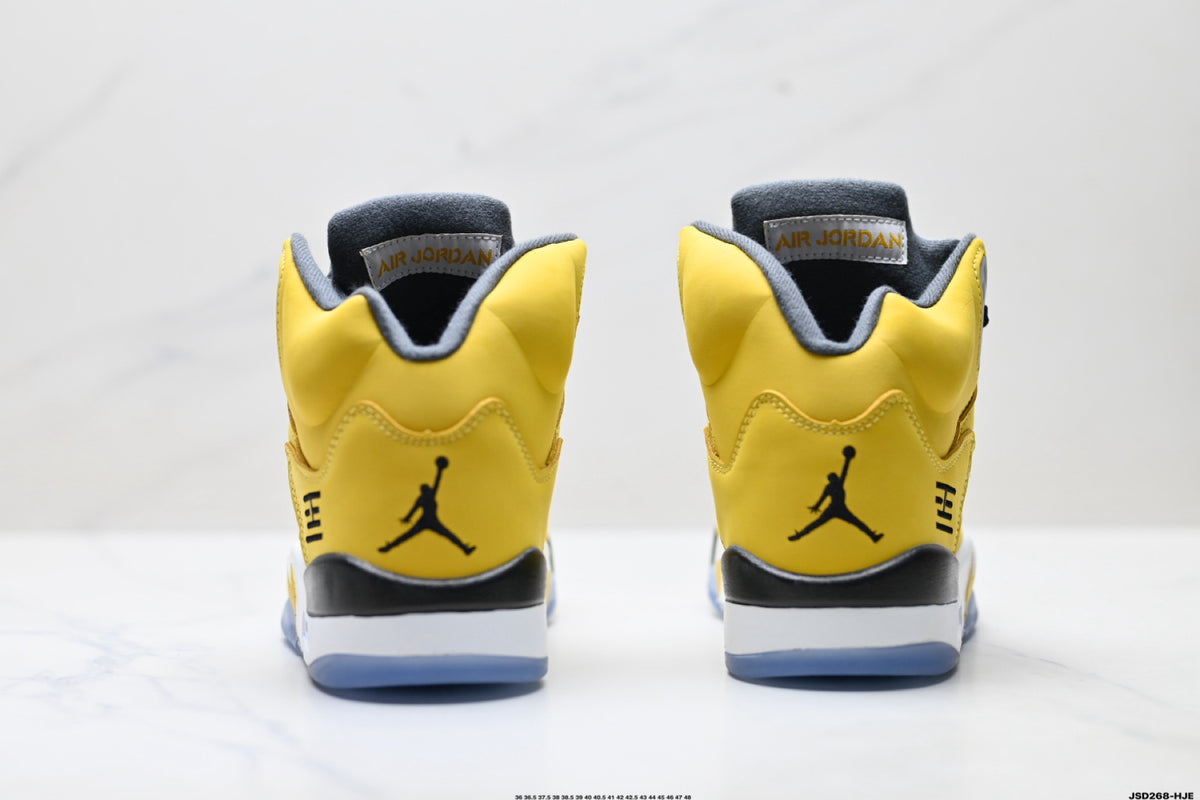 Air Jordan 5 Retro University Gold Black Sneakers detail view 6