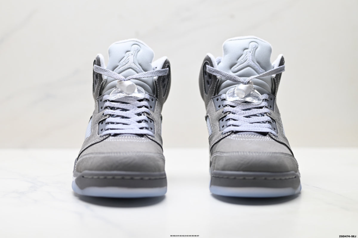 Air Jordan 5 Retro Wolf Grey Metallic Silver Sneakers detail view 7