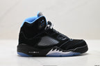 Air Jordan 5 Retro Black University Blue Sneakers detail view 1