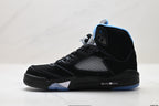 Air Jordan 5 Retro Black University Blue Sneakers detail view 3