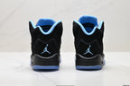 Air Jordan 5 Retro Black University Blue Sneakers detail view 6
