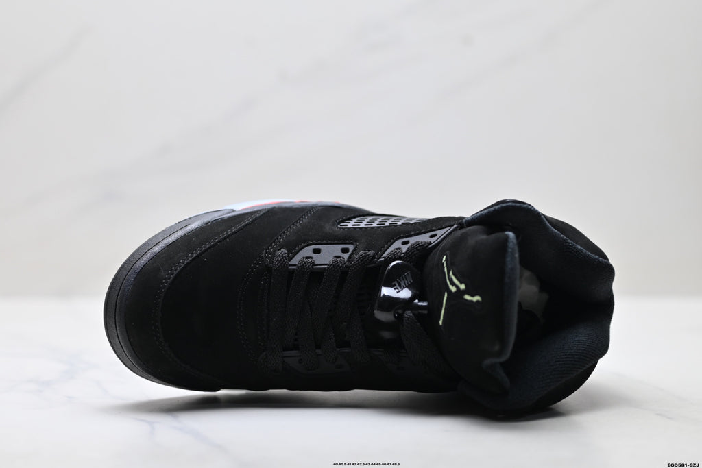 Air Jordan 5 Retro Black Fire Red Green Sneakers detail view 2