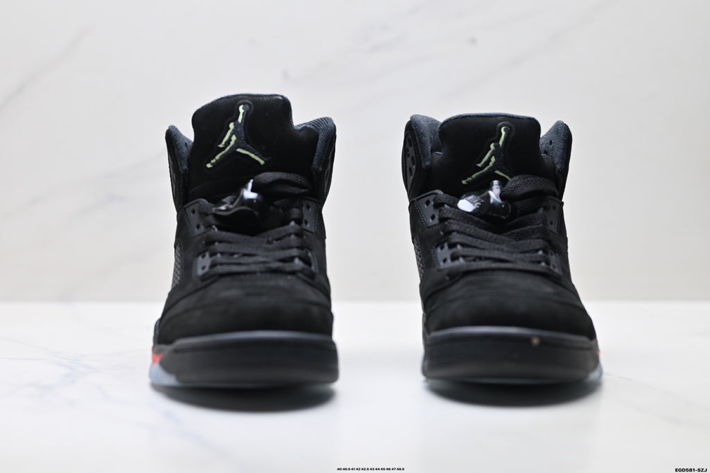 Air Jordan 5 Retro Black Fire Red Green Sneakers detail view 7