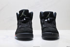 Air Jordan 5 Retro Black Fire Red Green Sneakers detail view 7