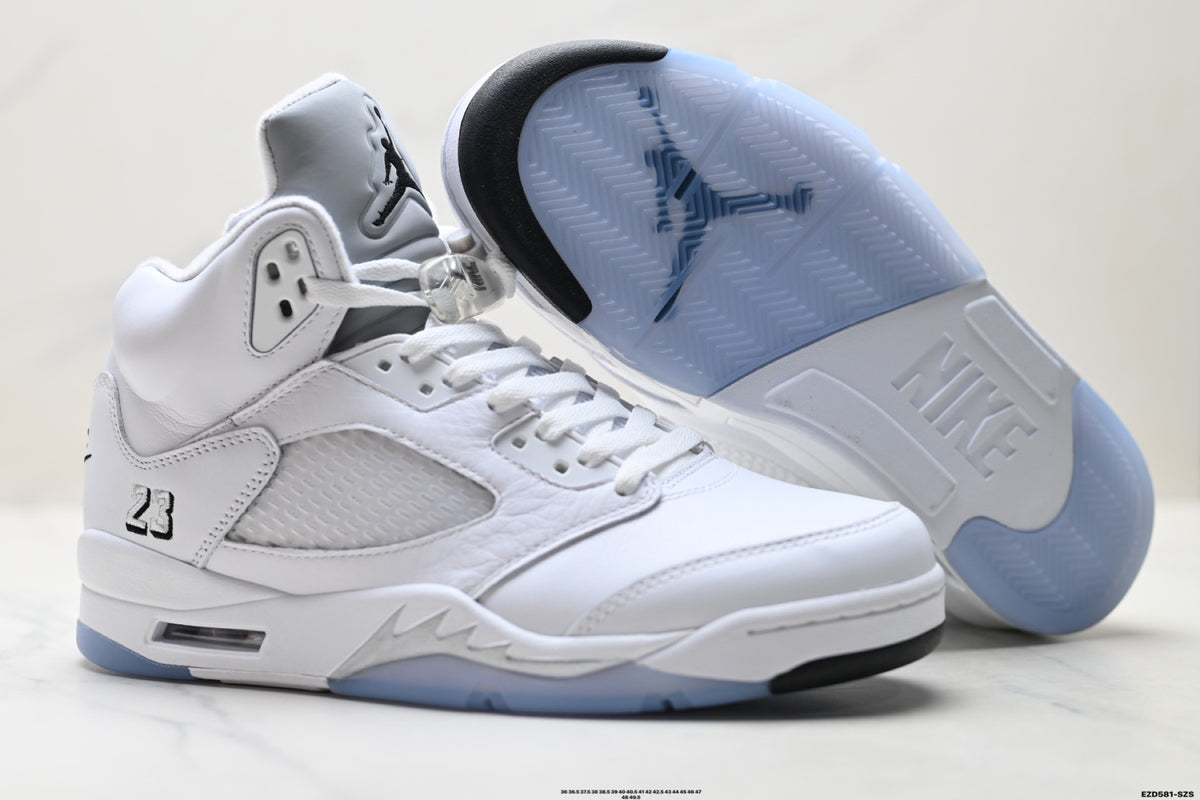 Air Jordan 5 Retro Triple White Sneakers detail view 5
